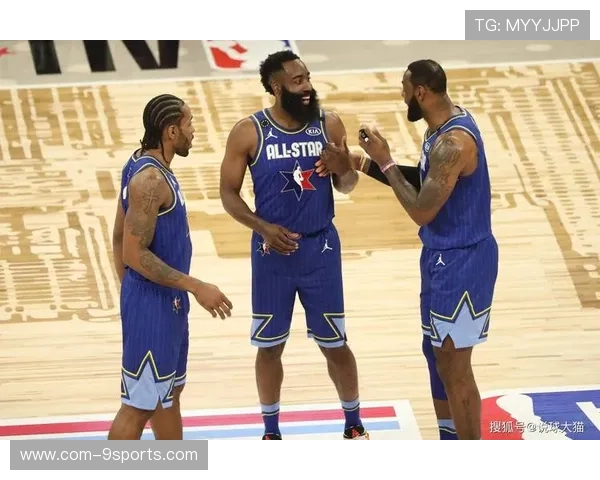 训练幕后：明星球员的日常训练揭秘，nba明星训练视频